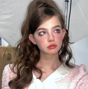 Meet your Posher, Rosemary